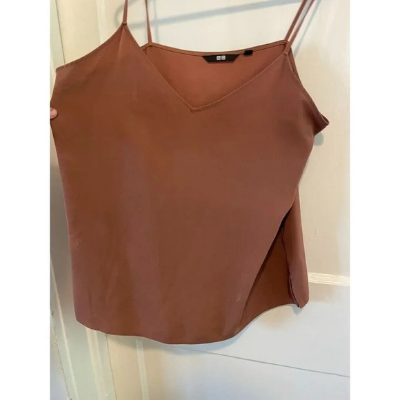 Uniqlo Women's size Medium Clay Tanktop Blouse - Picture 4 of 7